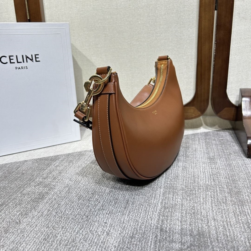 Ce1i*e ava bags